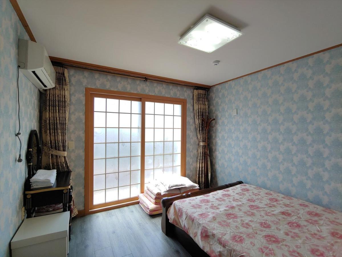Gyulhouse Pension Seogwipo Exterior foto